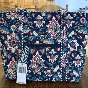 NWT Vera Bradley Home to Hogwarts Navy Quilted Tote